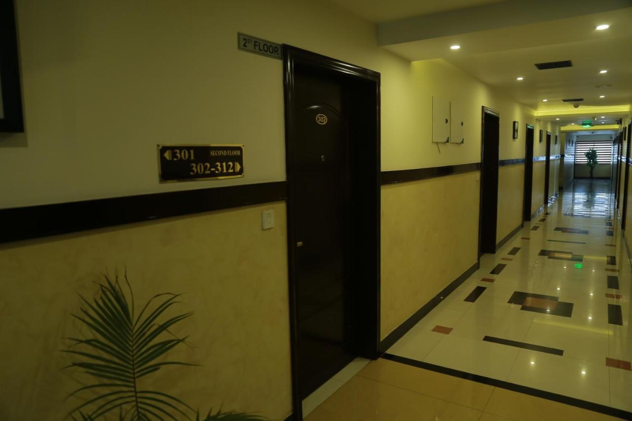 Hotel Jyothis Regency بلكاد المظهر الخارجي الصورة